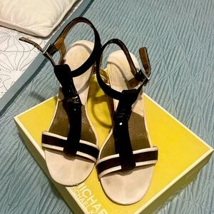 Michael Kors, Sopfia T strap canvas sandal.